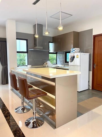for rent  2 luxury houses Domderit style luxury private pool  Rama 9 area rent 800000 12 bedrooms