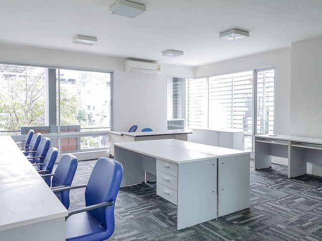 ขาย Home Office 4 ชั้น 410 ตรม. บีสแควร์ พระราม 9 เหม่งจ๋าย ซอยสหการประมูล พร้อมเฟอร์นิเจอร์สำนักงาน ใกล้เลียบด่วน