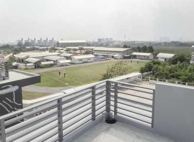 OFFICE FOR RENT   B square พระราม 9-เหม่งจ๋าย ว่างพร้อมอยู่  ซ. สหการประมูล