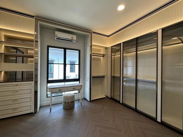 ขายบ้านเดี่ยว 2 ชั้นหลังมุม 156 ตรว. 5 ห้องนอน นันทวัน พระราม9 กรุงเทพกรีฑาตัดใหม่ ติดสวน ติดสโมสร