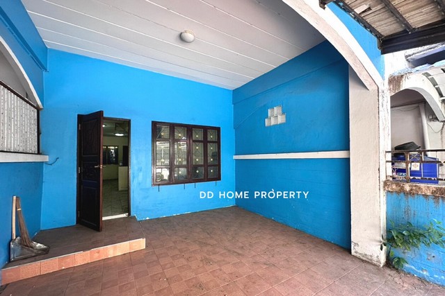 ขายหมู่บ้านนันทิชา1 ไทรน้อย หน้าบ้านหันทางทิศตะวันตกเฉียงใต้ (DD001312)