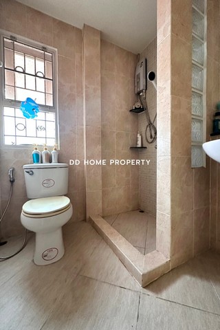 ขายหมู่บ้านอรดา ลำลูกกา-คลอง8 หน้าบ้านหันทางทิศใต้ (DD001316)