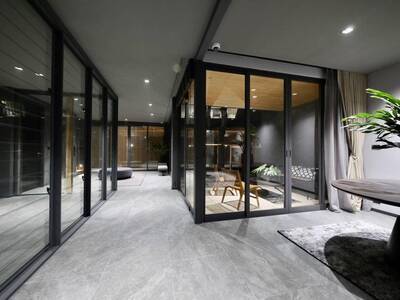 U58 ขาย บ้านสุดหรู สไตล์โมเดิร์น โครงการ Six Elements (บางนา) ตกแต่งบิ้วอินครบพร้อมเฟอร์