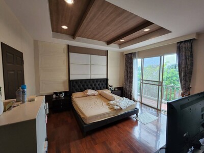 WW124 ขาย บ้านเดี่ยวหรู แปลงริม Villa Arcadia ศรีนครินทร์ Type D