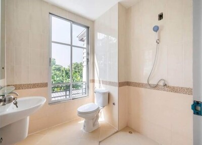 WW134 ขาย ทาวน์เฮ้าส์ หมู่บ้านกลางเมือง มอนติคาร์โล รัชวิภา วัดเสมียนนารี Renovate ใหม่พร้อมเข้าอยู่