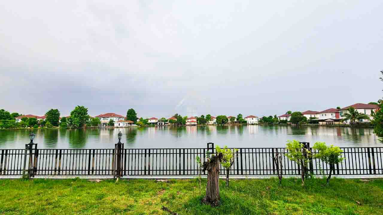 บ้านเดี๋ยว 2 ชั้น อนาวิลล์ ลาดกระบัง สุวรรณภูมิ (ติดทะเลสาบ)