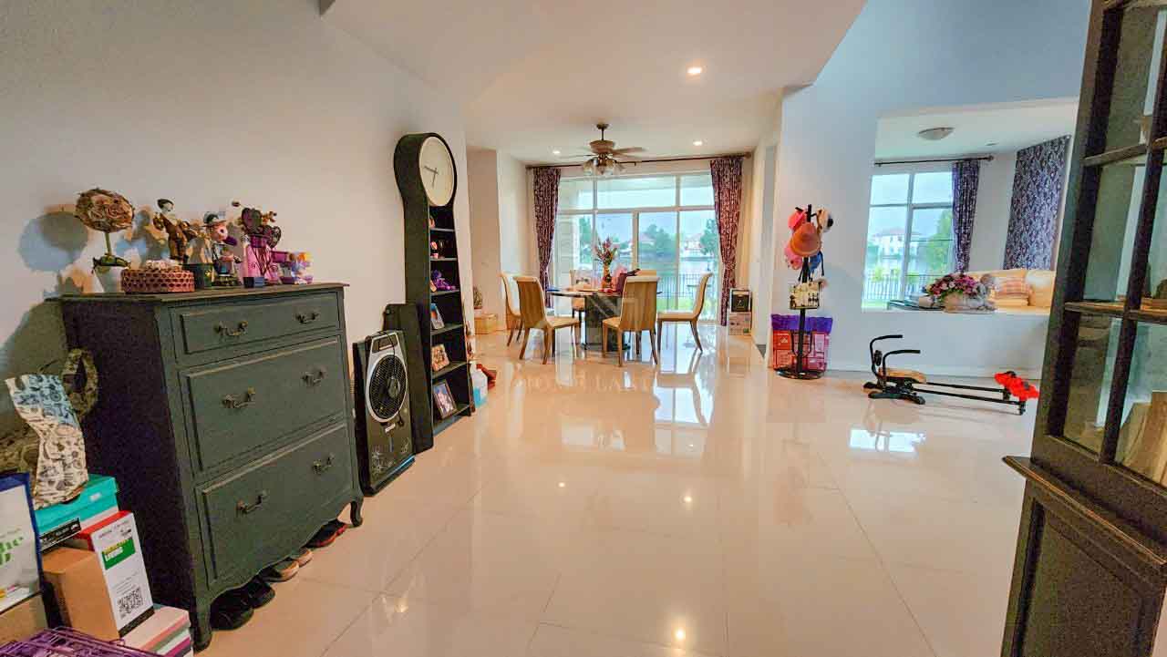 บ้านเดี๋ยว 2 ชั้น อนาวิลล์ ลาดกระบัง สุวรรณภูมิ (ติดทะเลสาบ)