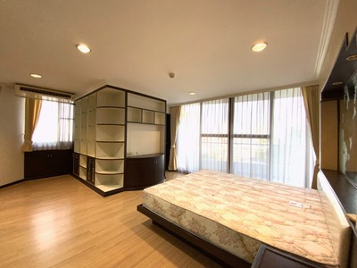 MM659 ให้เช่า คอนโด ศุภาลัย เพลส สุขุมวิท 39 (Supalai Place Sukhumvit 39)