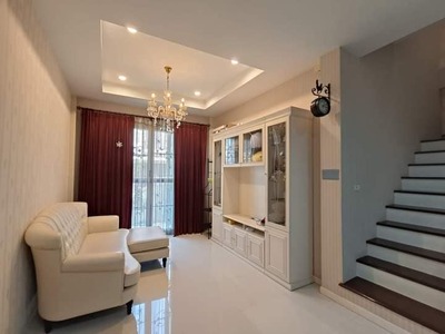 JJ182 ขาย หมู่บ้านเปี่ยมสุข ซอยพัฒนาการ 44 **บ้านสวยพร้อมอยู่