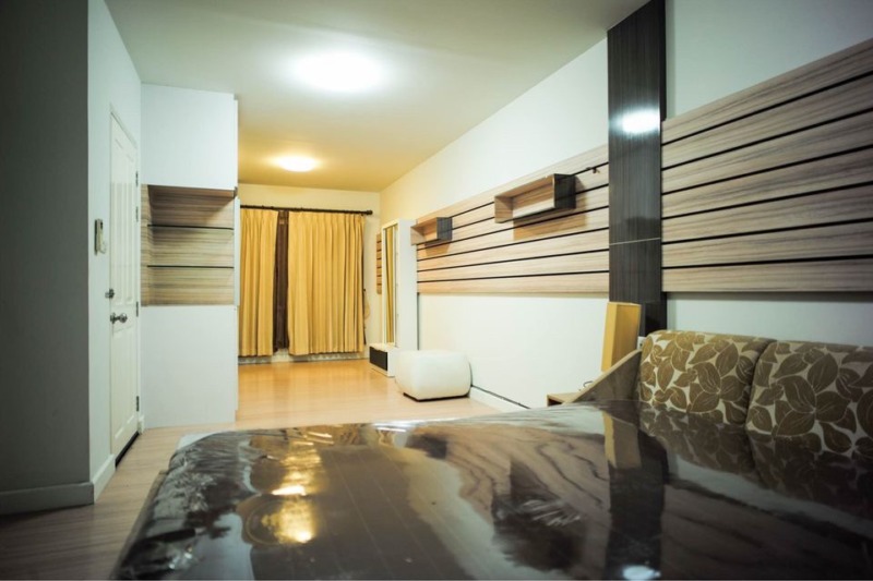 ขายทาวน์โฮม 3 ชั้น เฟอร์ครบพร้อมอยู่ Town Plus เกษตร-นวมินทร์ คลองลำเจียก เหมาะทำโฮมออฟฟิศ ใกล้ Central EastVille (AH-N1288)