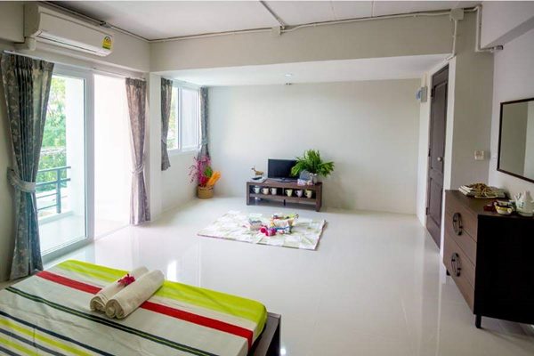 ให้เช่า ห้องพัก อพาร์ทเม้นท์ บ้านอุดมพร ในซอยศรีนครินทร์11 (เทพทวี2) รวมเฟอร์นิเจอร์ในห้อง เงียบสงบ และปลอดภัย โทร 062-226-3653