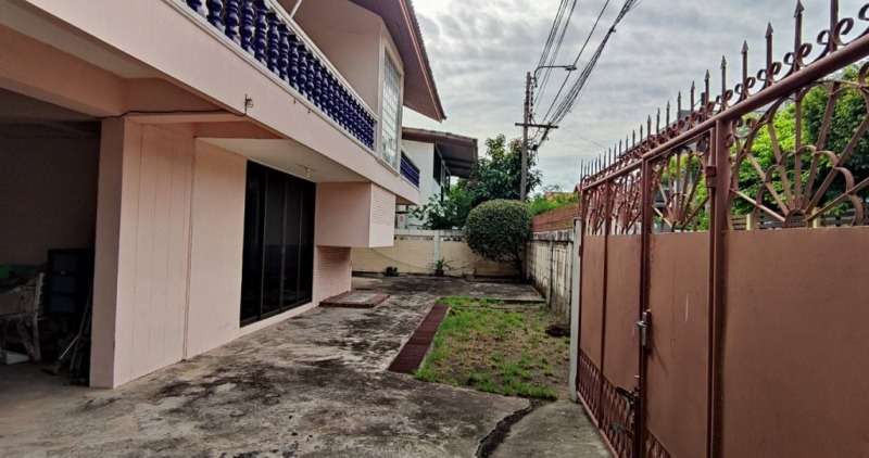 83130 – ขายด่วน! บ้านเดี่ยว 2 ชั้น 76 ตร.ว. พหลโยธิน 32 เสนานิคม 1 ซอย17 แยก 4 จตุจักร