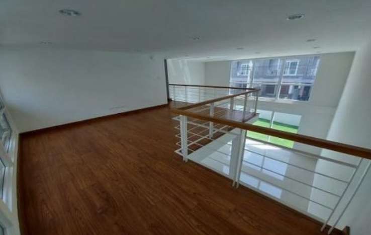 ขายทาวน์โฮม 3 ชั้นครึ่ง หลังมุม สเปซ ลาดพร้าว-เหม่งจ๋าย Space Townhome วังทองหลาง กทม.
