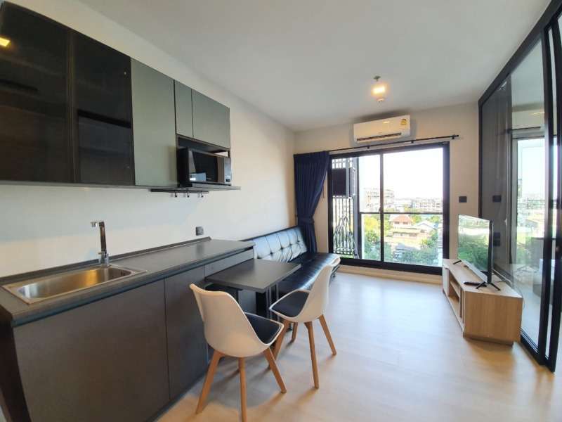 CONDOMINIUM The Key MRT Phetkasem 48 1 ห้องนอน 2850000 บ. ไม่ไกลจาก – ทำเลคุณภาพ กรุงเทพ