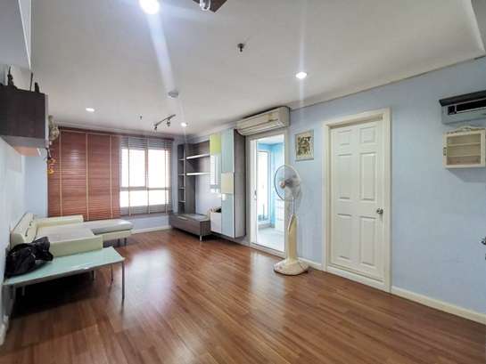 คอนโด Lumpini Suite Pinklao  65 ตร.-ม. 4500000 บาท. ใกล้กับ ห้างสรรพสินค้าพาต้า (ปิ่นเกล้า) ราคาถูก กรุงเทพ