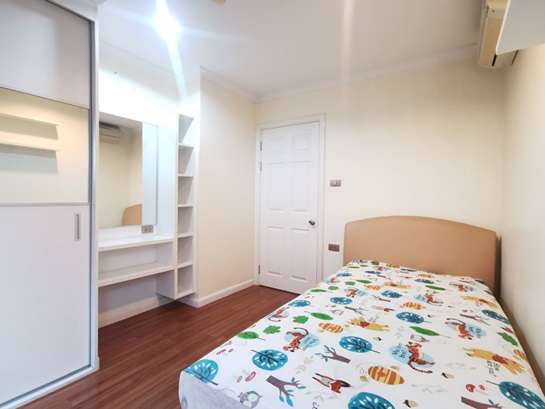 ห้องชุด ลุมพินี สวีท ปิ่นเกล้า Lumpini Suite Pinklao ใหญ่ 65 ตาราง.เมตร 2BR 4500000 BAHT ไม่ไกลจาก ห้างสรรพสินค้าพาต้า (ปิ่นเกล้า) สวย กรุงเทพ