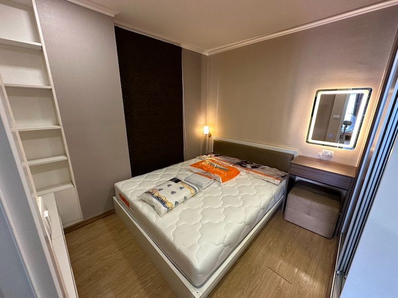 BH2280 ให้เช่าคอนโด THE PRAGUE CONDOMINIUM ที่เดียวในย่านการค้า โบ๊เบ๊ทาวเวอร์ เหมาะสำหรับแม่ค้าชาวไทยและจีน ทำเลดีที่สุด