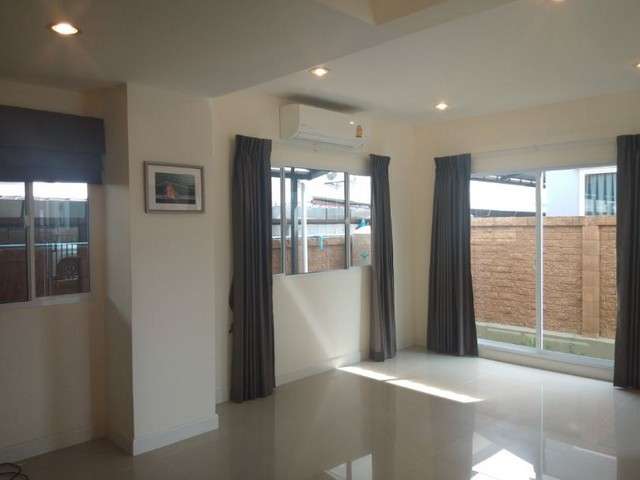 For Sales Kathu Twin house The Plant 3 bedrooms 2 bedroom 1 parking 1 living room 124 Sq.m