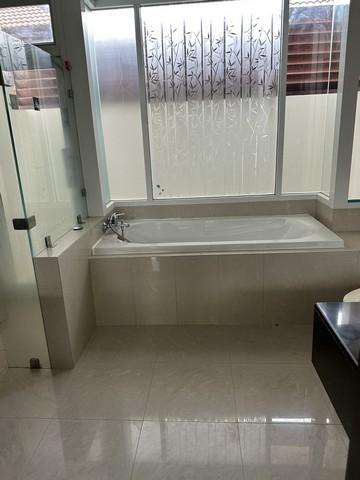 ให้เช่าบ้านเดี่ยว 2ชั้น หมู่บ้านวิลล่า อะคาเดีย ศรีนครินทร์ Villa Arcadia Srinakarin พื้นที่ใช้สอย 210 ตรม.5 ห้องนอน 4 ห้องน้ำ