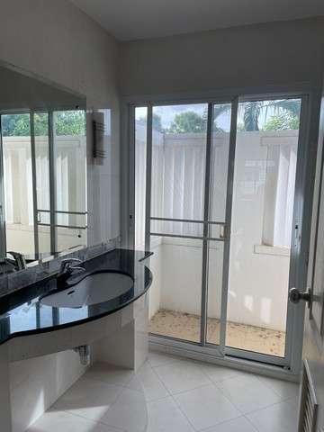 ขายบ้านเดี่ยว แปลงมุม เพอร์เฟคเพลส รามคำแหง 164 Private zone  เนื้อที่ 82 ตรว  มี 4 ห้องนอน 3 ห้องน้ำ