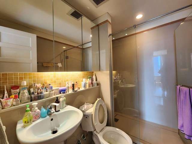 Condo Aguston Sukhumvit 22 For rent and sale  near BTS Phrom Phong