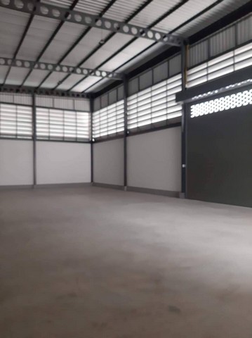 ขายโรงงาน 376 ตร.ว. สำนักงาน 2 ชั้น สภาพใหม่ ใกล้บิ๊กซีกระทุ่มแบน  อำเภอกระทุ่มแบน จังหวัดสมุทรสาคร