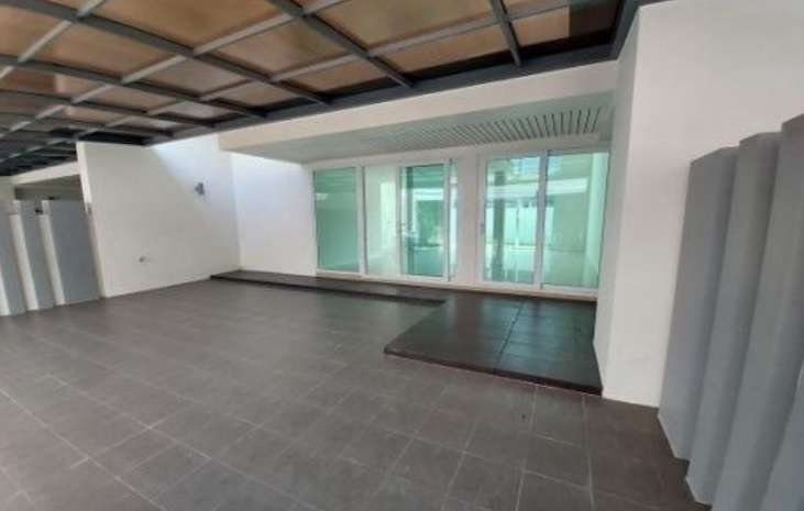 ขายทาวน์โฮม 3 ชั้นครึ่ง หลังมุม สเปซ ลาดพร้าว-เหม่งจ๋าย Space Townhome วังทองหลาง กทม.