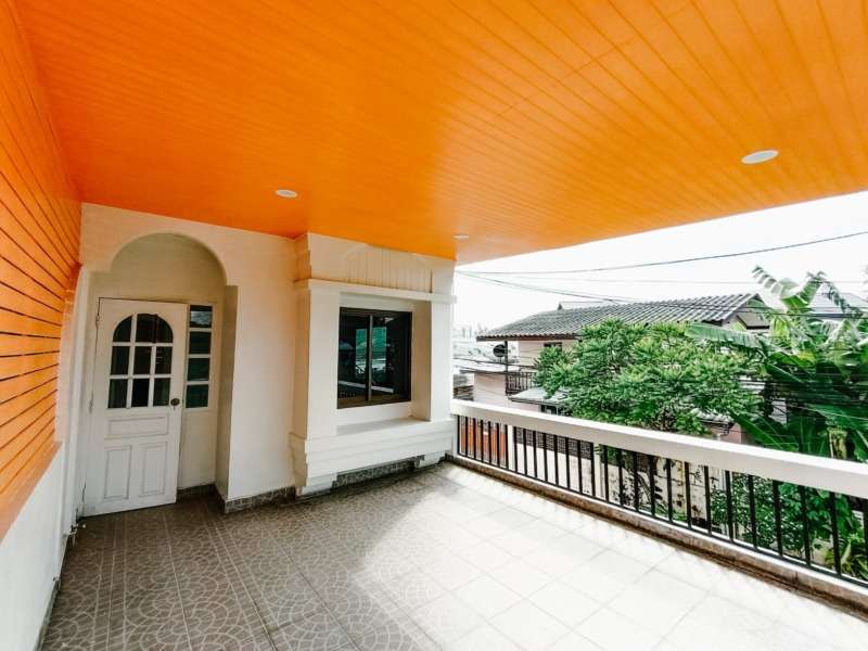 6603-026 ขาย ทาวน์โฮม ลาดพร้าว ใกล้เดอะมอลบางกะปิ บ้านเสรีไทย ซอย 9 หลังมุม 2 ห้องนอน 2 ห้องน้ำ