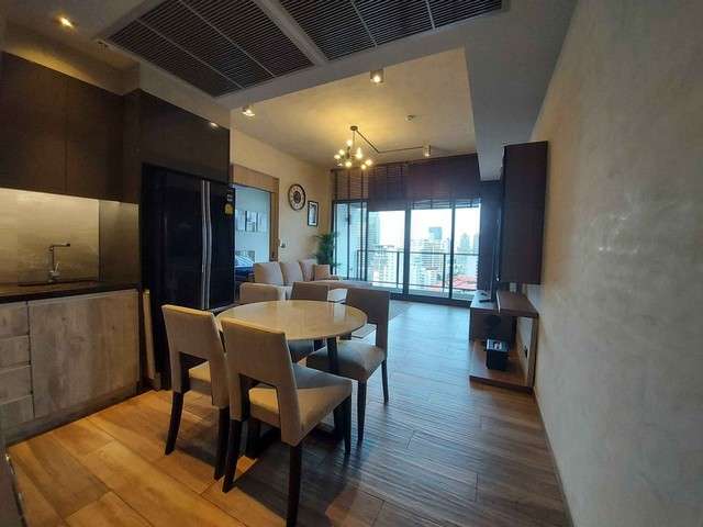 คอนโดให้เช่าใกล้MRTเพชรบุรี 2 ห้องนอน ห้องกว้างมาก วิวสวย ลมเย็นไม่ร้อน