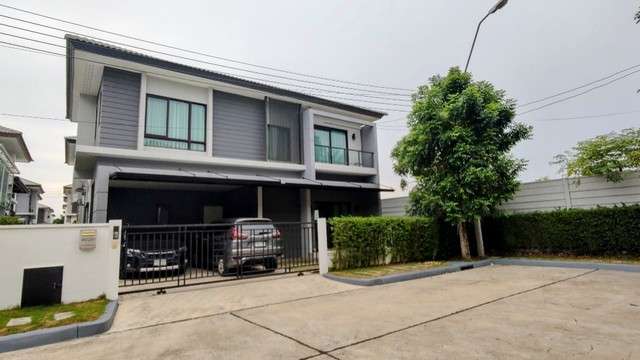 ขายบ้านเดี่ยวโครงการ : หมู่บ้านเซนโทร รามอินทรา-จตุโชติ กรุงเทพมหานคร