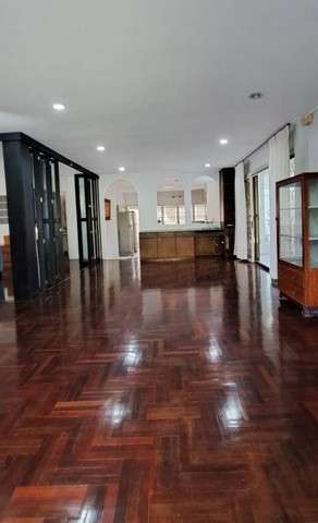 ให้เช่าบ้านเดี่ยว 2 ชั้น 110 ตรว. 4 ห้องนอน หมู่บ้านพฤกษชาติ รามคำแหง 118 ร่มรื่นด้วยพื้นที่สวนรอบบ้าน ใกล้มอเตอร์เวย์