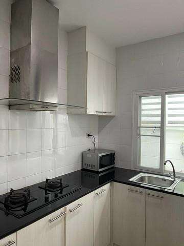 ขายทาวน์โฮม 3 ชั้น โครงการบ้านกลางเมือง นวมินทร์ 42