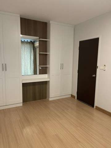 รหัสC5704 ให้เช่าทาวน์เฮ้าส์ 2ชั้น หมู่บ้านเออร์บาโน  Urbano ถนนรามคำแหง ซอยรามคำแหง94
