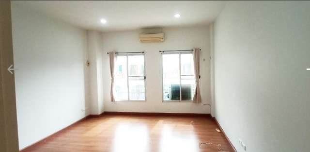 รหัสC5707 ให้เช่าทาวน์โฮม 3ชั้น โครงการบ้านกลางเมือง เดอะ ปารีส  พระราม9 กรุงเทพกรีฑา7 รามคำแหง60