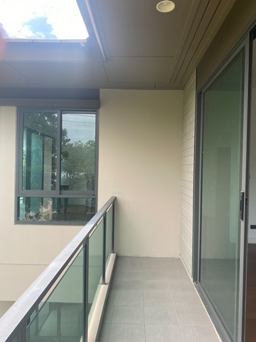 บ้าน เศรษฐสิริ ปิ่นเกล้ากาญจนา 18500000 บ. 4 BEDROOM พ.ท. 13 ตรว. 1 Ngan 0 RAI ใกล้กับ สมาคมปักษ์ใต้ ทำเลดี กรุงเทพ