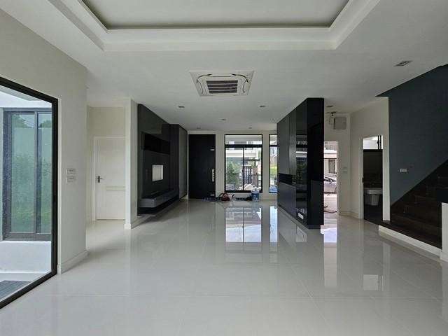 Sm275 ขายบ้านเดี่ยว 2 ชั้น โครงการมัณฑนา กัลปพฤกษ์-วงแหวน ติดถนนกาญจนาภิเษก หลังมุม