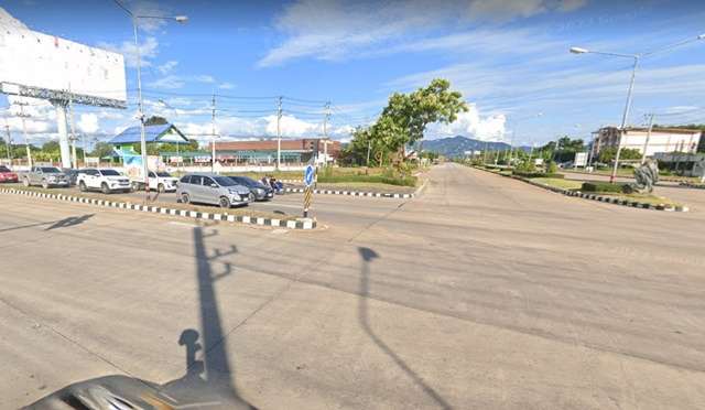 สะพานมิตรภาพไทย-ลาว 3ชั้น 218ตร.ม. 19ตร.ว คอมมูนิตี้มอลล์ ให้เช่า-ขาย อาคารพาณิชย์ ขนส่ง เชียงของ-ห้วยทราย โลตัส