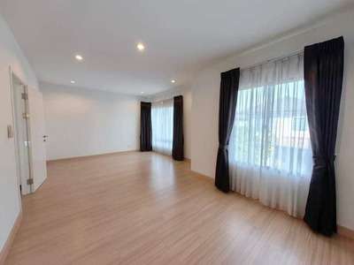 JJ364   ขาย หมู่บ้านดีไลท์ บางนา-ศรีนครินทร์ ถนนศรีนครินทร์  ซอยอัมพร