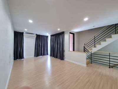 JJ368   เช่า โฮมออฟฟิศ 3ชั้น หมู่บ้านPlex บางนา ถนนคู่ขนานบางนา-ตราด