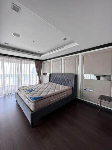Sm368  ขายคอนโด เลอบัว แอท สเตททาวเวอร์ 347  ตร.ม.  ชั้น 44  ถ.สีลม ใกล้ BTS ตากสิน