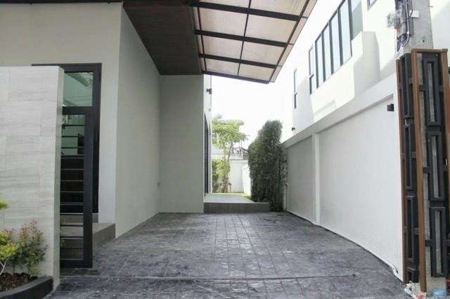 Sm371 ให้เช่าบ้านเดี่ยว 2 ชั้น หมู่บ้านบ้านสิริจันทร์  4 ห้องนอน ซ.ฉิมพลี 6 ตลิ่งชัน  ราชพฤกษ์ จรัญสนิทวงศ์