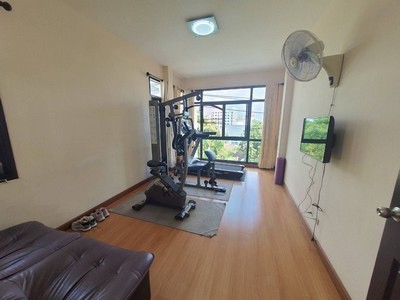 ให้เช่าบ้านเดี่ยว 4 ชั้น 88 ตร.วา มบ.รัชดานิเวศน์ ย่านห้วยขวาง เฟอร์ครบพร้อมเข้าอยู่ ใกล้ Central พระราม 9 MRT ห้วยขวาง (AH-T1379)