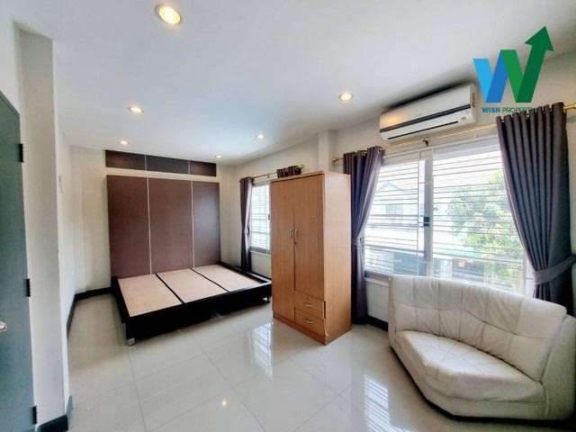 บ้าน ทาวน์เฮ้าส์ 2ชั้น ม.สินทวี เทียนทะเล 2 เนื้อที่ 22.50 ตร.ว ต่อเติมเต็ม พร้อมอยู่ ใกล้มหาวิทยาลัยเทคโนโลยีพระจอมเกล้าธนบุรี วิทยาเขตบางขุนเทียน