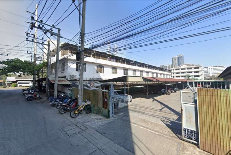 82231 – ขายที่ดินแปลงสวย 1-1-40 ไร่ ติดถนนสนามบินน้ำ บางกระสอ นนทบุรี ตรงข้าม รพ.พระนั่งเกล้า