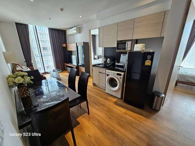 Condo Park 24 Condominium with large garden in the heart of Emporium area near BTS Phrom Phong