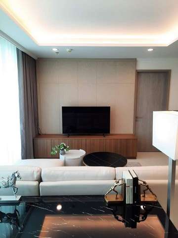 Beautifully decorated 2 bedroom condo for rent at Supalai Oriental Sukhumvit 39, near MRT and BTS