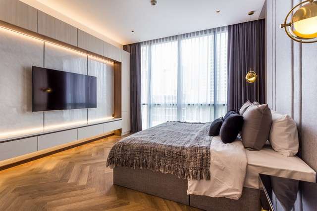 3-Bedroom unit for Rent at Domus 16, near BTS Asok & MRT Sukhumvit