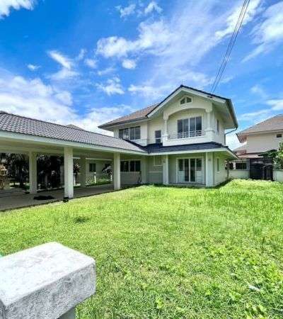 กาญจน์กนก วิลล์ 1- ท่ารั้ว สันปูเลย, บ้านเดี่ยว 2 ชั้น รีโนเวทแล้วทั้งหลังพร้อมอยู่ เงียบ สงบ สะอาด และปลอดภัย พื้นที่สวนกว้างขวาง