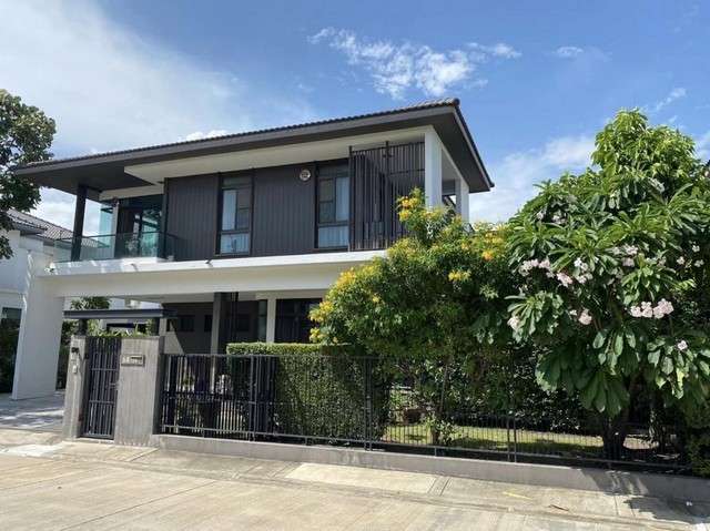 KM199 For Sale ขาย บ้านเดี่ยว 2 ชั้น หมู่บ้านมัณฑนา บางนา กม.7 บ้านหันหน้าทิศใต้ ใกล้ห้างเมก้าบางนา