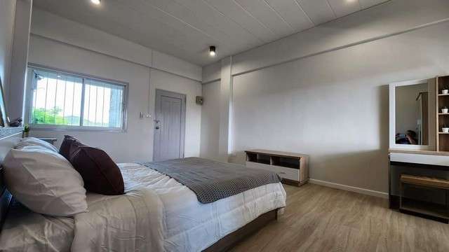 For Sale : Room at Koh Sirey, 1 Bedroom 1 Bathroom, 3rd flr.